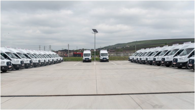 Investiție 26 milioane lei Iași: 26 microbuze electrice pentru transport școlar rural