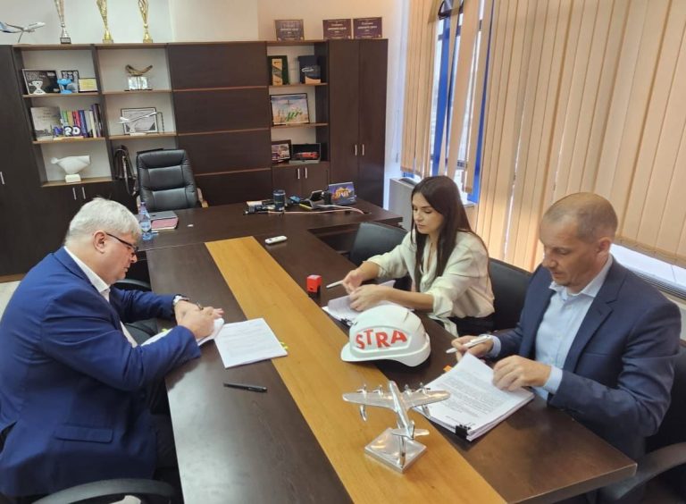 STRABAG va construi noul parc fotovoltaic la Aeroportul Iași. O investiție de 19,5 milioane de lei care va acoperi până la 95% din consumul de energie