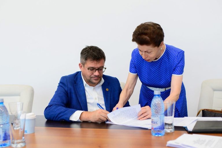 Maternitatea Elena Doamna Iași intră în proprietatea Consiliului Județean. Costel Alexe: „Deschidem larg ușa investițiilor masive”
